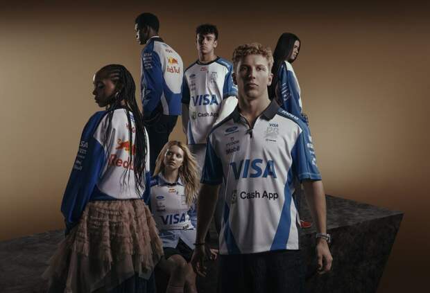 Visa Cash App Racing Bulls показала командную одежду на сезон-2026