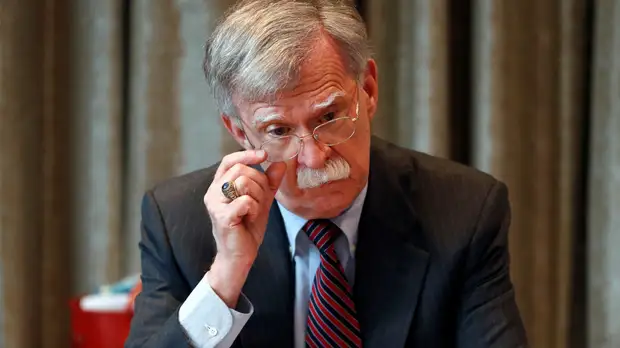 В Кремле прокомментировали отставку Болтона