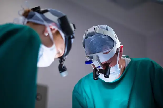 На Урале впервые имплантировали стимулятор блуждающего нерва ребёнку