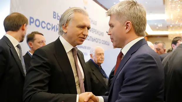 «РФС станет самой технологичной федерацией в ФИФА»: что говорят в мире футбола о президентстве Александра Дюкова