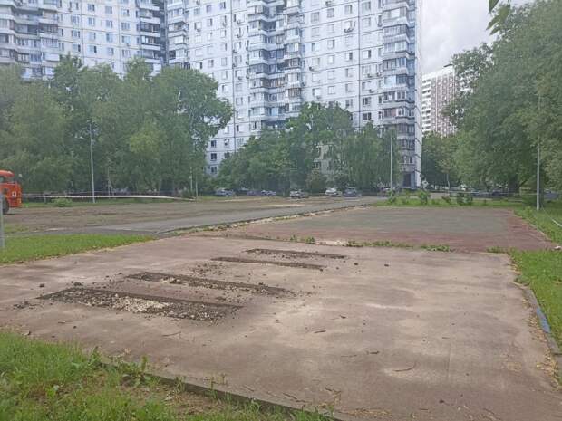 Детскую площадку на Алтуфьевском шоссе благоустроят