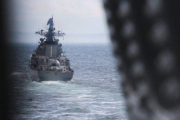 КСИР заявил о поражении американского эсминца в Индийском океане