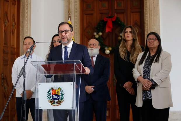 Глава МИД Венесуэлы: делегация США прибыла для восстановления работы дипмиссий