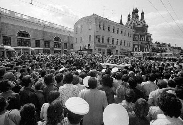 Похороны Владимира Высоцкого Похороны Владимира Высоцкого