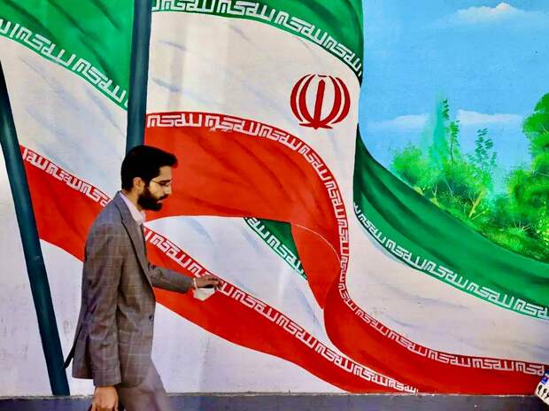 Кто есть кто в Иране — гид по ключевым фигурам в момент кризиса после гибели Хаменеи