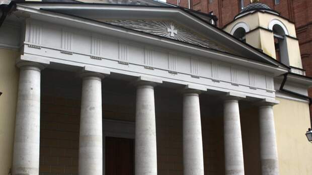 Люсьен Оливье родился в Москве 189 лет назад