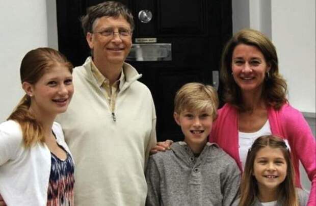 Билл Гейтс не разрешал своим детям пользоваться сотовыми телефонами