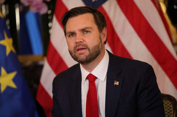 Вэнс: США не понимают полностью обстоятельств удара по начальной школе в Минабе