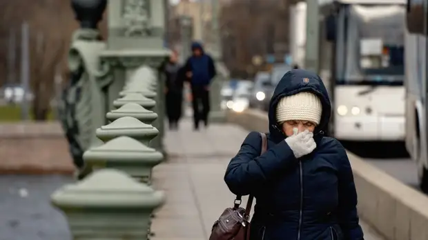 «Фонтанка»: в Петербурге намерены ввести локдаун с 30 октября