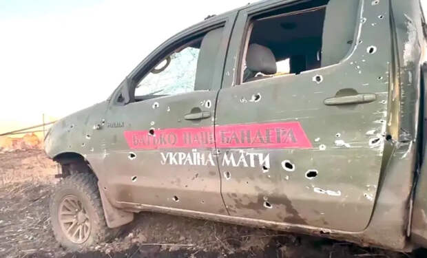 Минобороны РФ показало кадры уничтожения колонны ВСУ при попытке выхода из курского приграничья