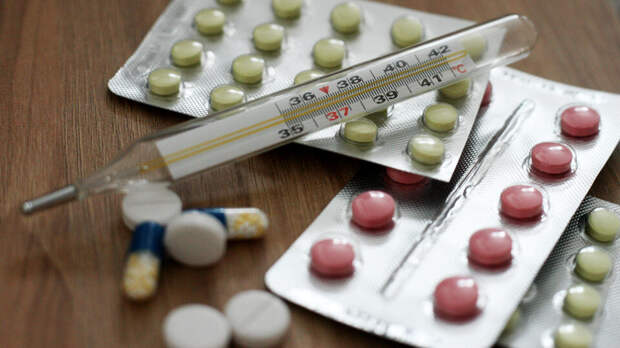 Трамп ввел 100-процентные пошлины на ряд импортных лекарств