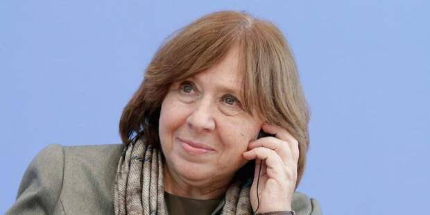 Известная своими русофобскими высказываниями Алексиевич обратилась за помощью к "братьям"-россиянам