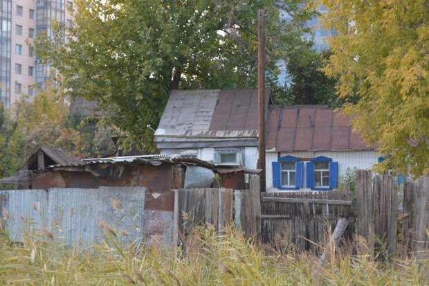 Городские контрасты архитектура, город, здания, контраст, эстетика