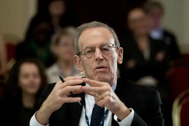 «Затишье перед выборами»: к чему готовится оппозиция после признания связанных с Навальным организаций экстремистскими