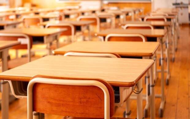 В Минпросвещения назвали дежурства и уборку в школах инструментами трудового воспитания