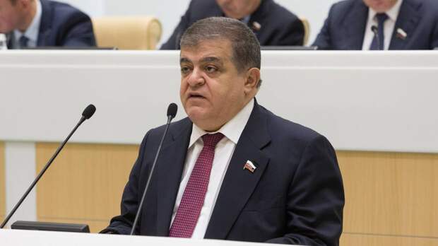 Сенатор Джабаров заявил о готовности России помочь Казахстану с урегулированием ситуации
