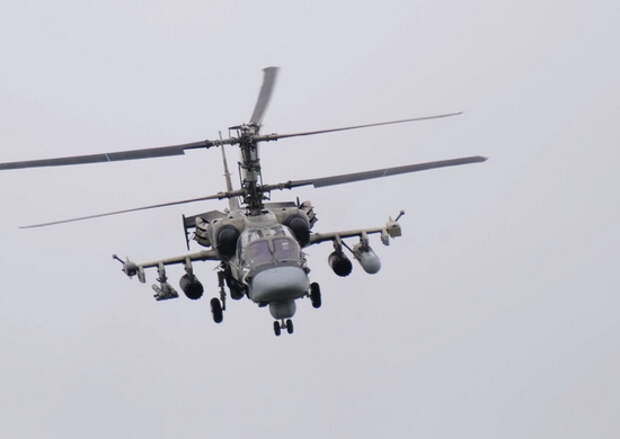 Экипажи вертолетов Ка-52 нанесли ракетный удар по противнику на Краснолиманском направлении
