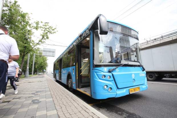 На двух маршрутах автобусов, отправляющихся из Южного Тушина, появится новая остановка