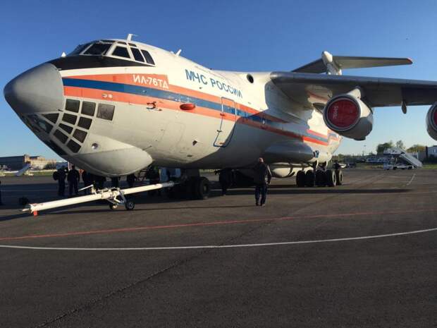 Спецборт МЧС России с покинувшими Иран россиянами вылетел из Азербайджана