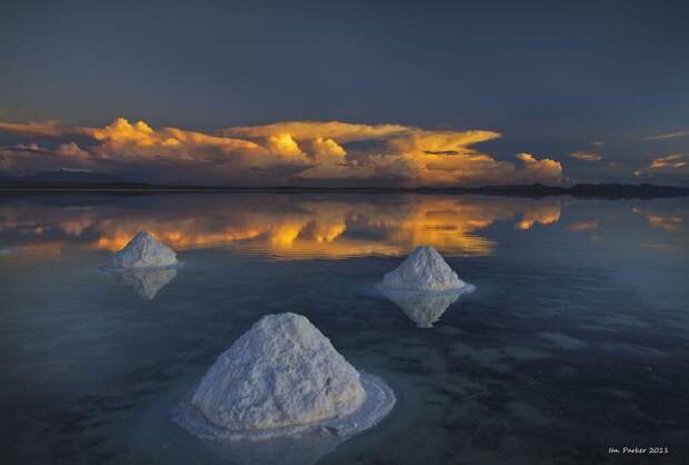 Озеро Солончак Уюни, Боливия (Salar de Uyuni, Bolivia) - самое большое соленое озеро во всем мире Озеро Солончак Уюни, Боливия (Salar de Uyuni, Bolivia) - самое большое соленое озеро во всем мире