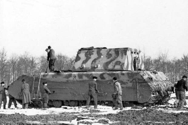 Сверхтяжелый танк Panzerkampfwagen VIII «Maus». | Фото: Военное обозрение. Сверхтяжелый танк Panzerkampfwagen VIII «Maus». | Фото: Военное обозрение.