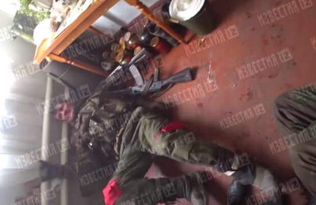 Уличные бои за Мариуполь. Последние видео с передовой (30 видео, 2022)