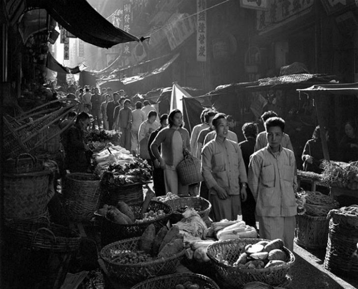 Изумительные фотографии Гонконга 1950-х годов, сделанные 13-летним подростком