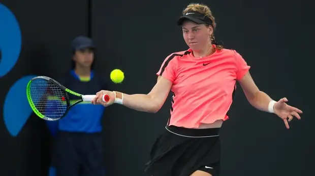 Самсонова проиграла Квитовой во втором круге турнира WTA в Брисбене