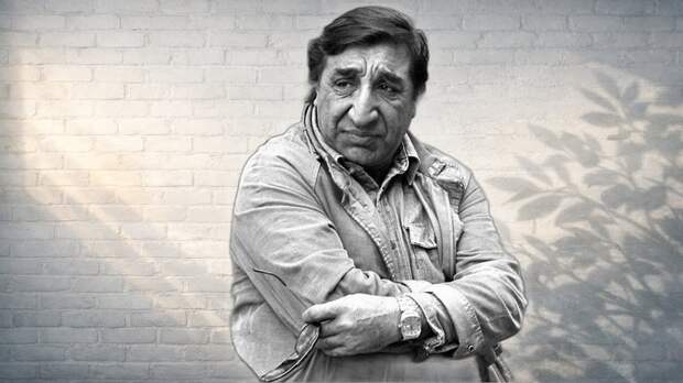 Звезда экрана боролся за семью: Фрунзик Мкртчян 25 лет спасал жену, но дети ушли в 31 и 39