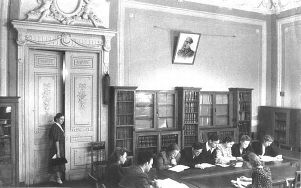 Кабинет-библиотека на Историческом факультете МГУ, 50-е