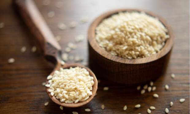 Большая польза маленького семечка: 5 причин, почему стоит есть кунжут каждый день