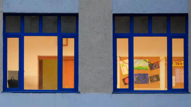 Ученик выпал из окна школы в Казани