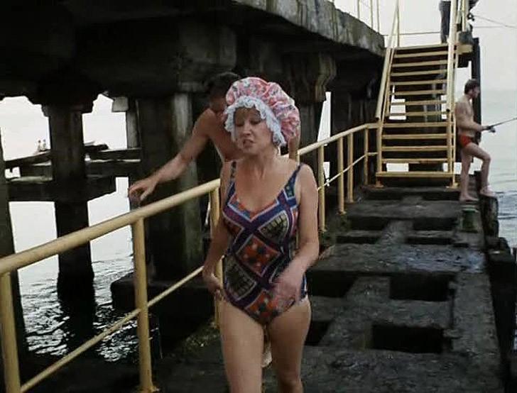 swimsuit19 Ретрошик: 20 легендарных купальников из кино