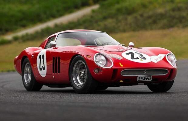 Какие автомобили стали самыми дорогими из тех, что были проданы с аукционов/ Фото: carbuzz.com Какие автомобили стали самыми дорогими из тех, что были проданы с аукционов/ Фото: carbuzz.com