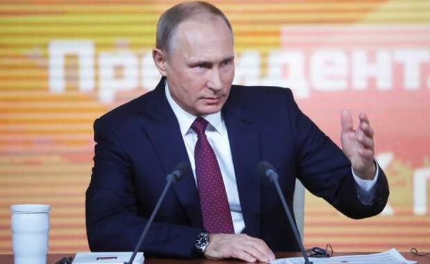 На фото: президент РФ Владимир Путин во время большой ежегодной пресс-конференции