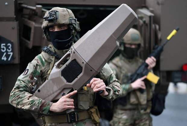 Франция начала готовиться к военной экономике