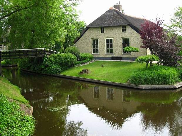 Giethoorn02 Гитхорн: деревня, где нет дорог