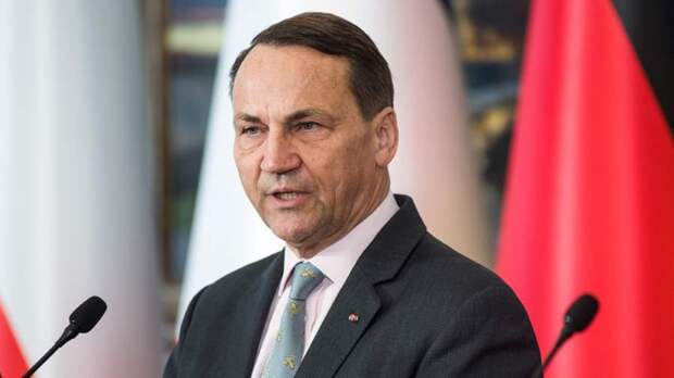 Глава МИД Польши пожаловался на забор ценой в 1 млрд евро