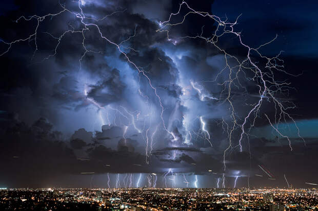 Молнии над Майами thunders14 Молнии над Майами