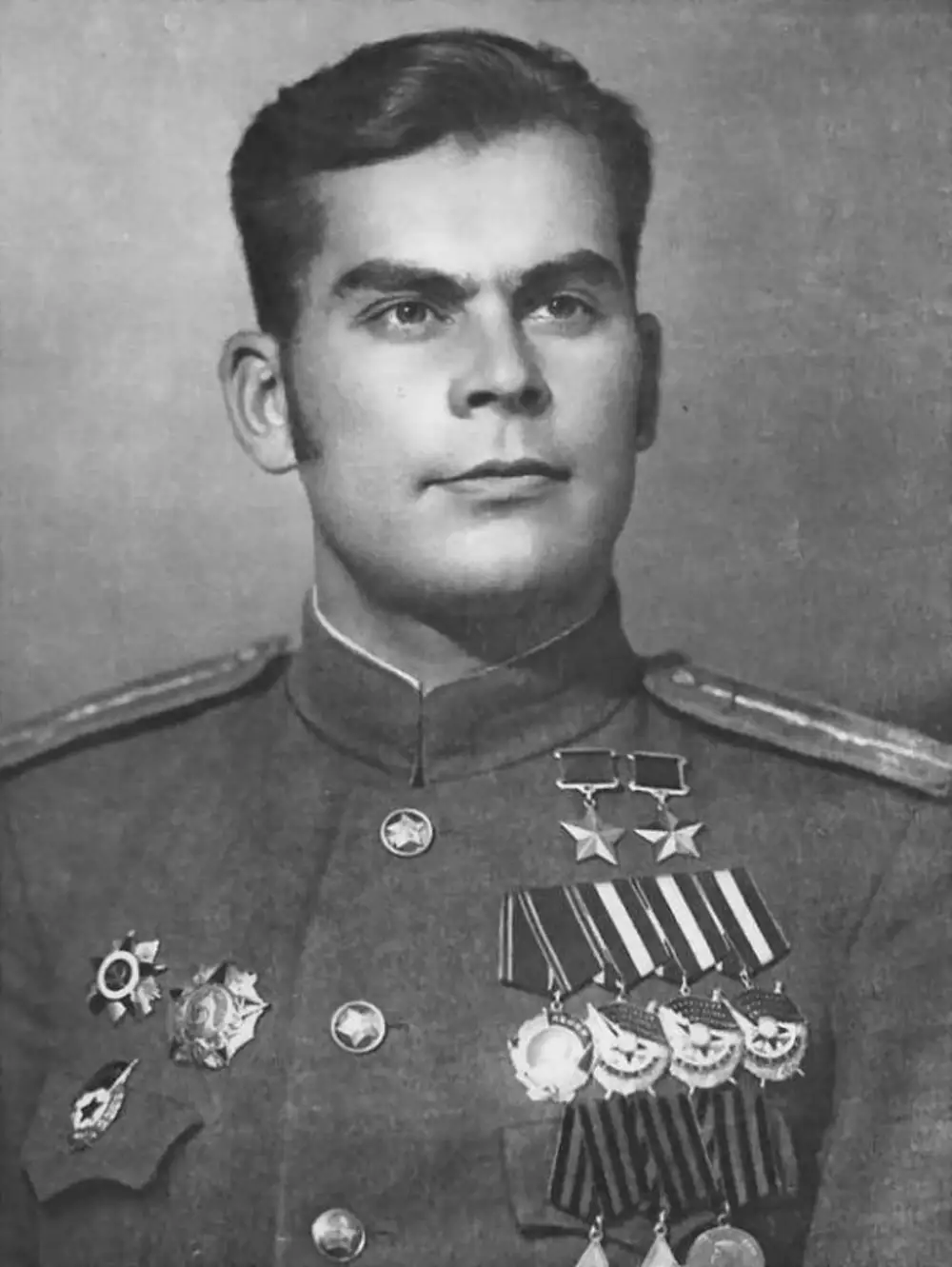 Иван Михайличенко герой советского Союза