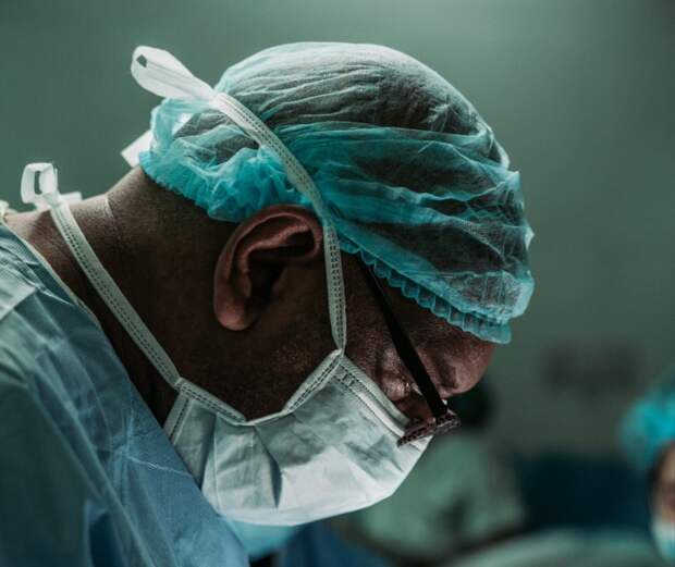 Подмосковные гинекологи спасли женщину, проходившую с внутриматочной спиралью более 10 лет