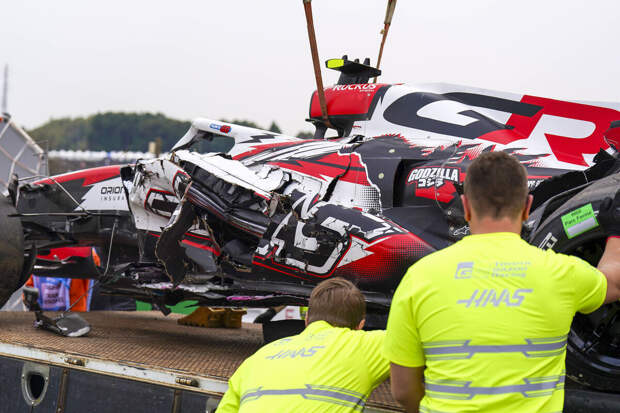 ФИА изучит потенциальные изменения в правилах после аварии Бермена