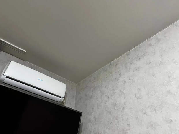 Натяжные потолки уходят в прошлое: опытный мастер показал, чем их заменить на века и за сущие копейки