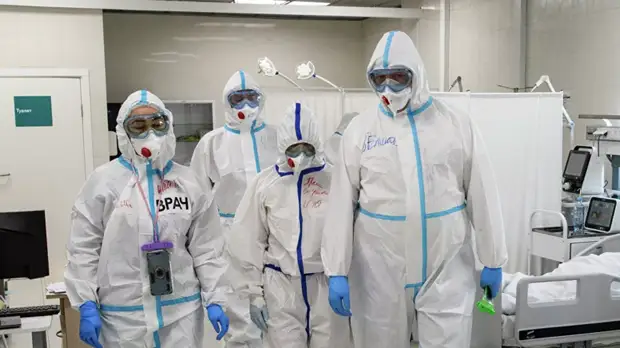 В России за сутки зафиксировали 33 860 случаев коронавируса