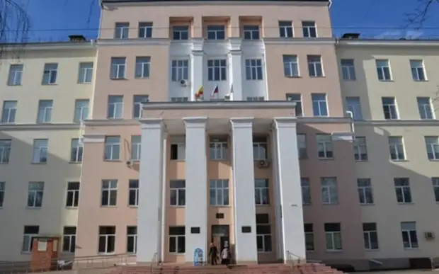 На ремонт крыши рязанского кардиодиспансера выделили 29 млн рублей