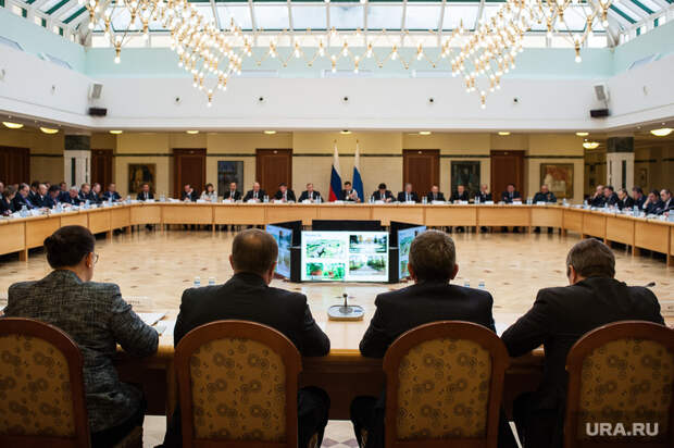 Коронакризис подвел губернаторов к пропасти: у них нет денег