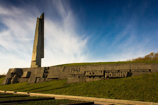 Мемориальный комплекс «Штыки» под Зеленоградом — братская могила, из которой был перенесен прах неизвестного солдата для захоронения в Москве Вечный огонь, Могила Hеизвестного Солдата, память