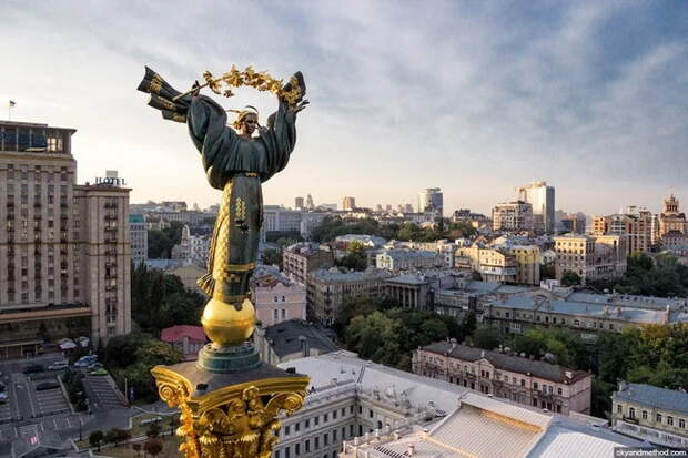 Россия начинает сворачивать сотрудничество с государствами, которые ведут антироссийскую политику