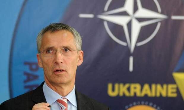 Генсек НАТО рвется на встречу с Порошенко