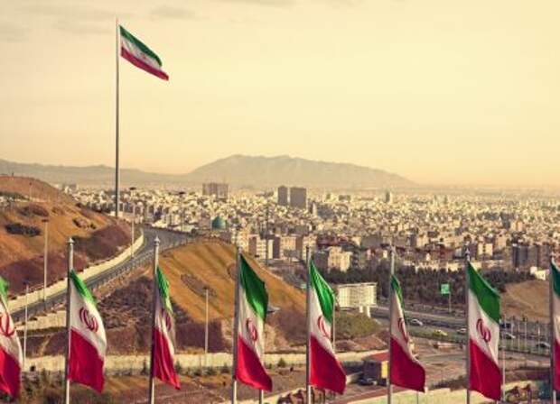 Иран — самое безумное место для вторжения. У Трампа деменция